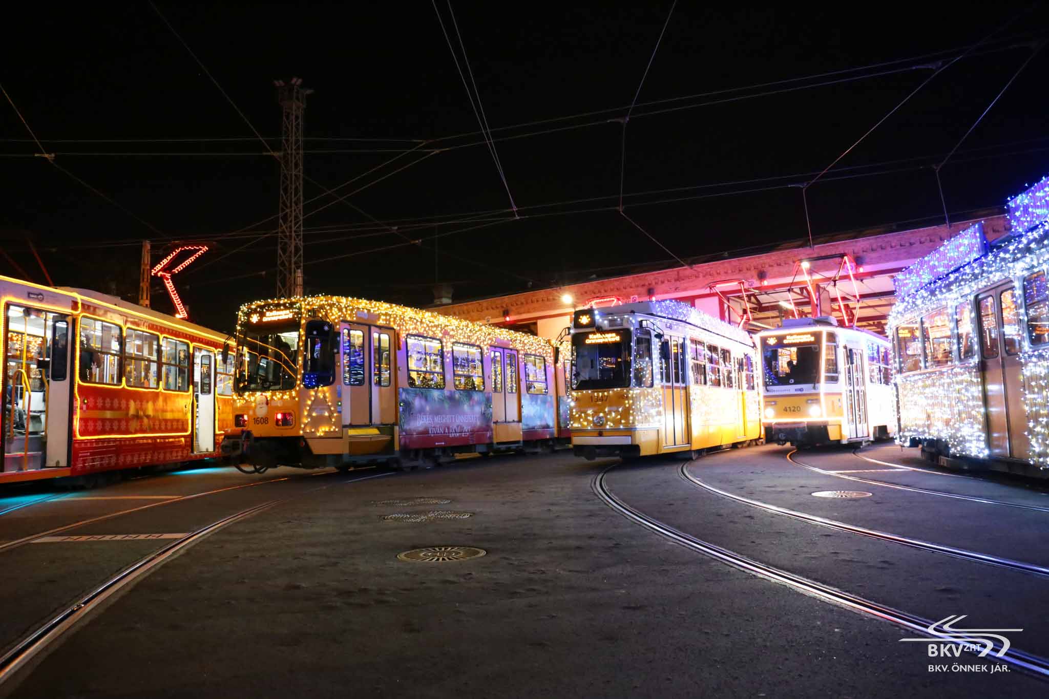 Elindult a BKV 2025-ös ünnepi flottája
