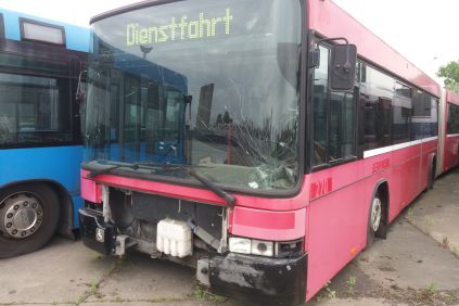 3 db donor autóbusz