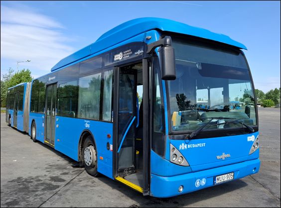 VAN HOOL NEW AG300